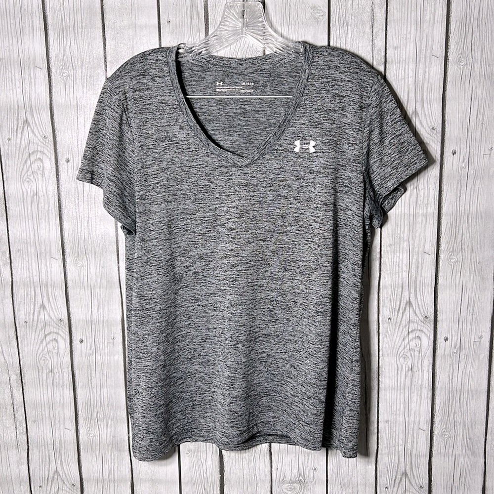 Under armor heather gray workout top size large